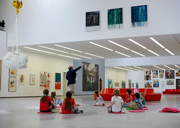 Schulworkshop „Farbenfroh“ im Museum Angerlehner © Museum Angerlehner